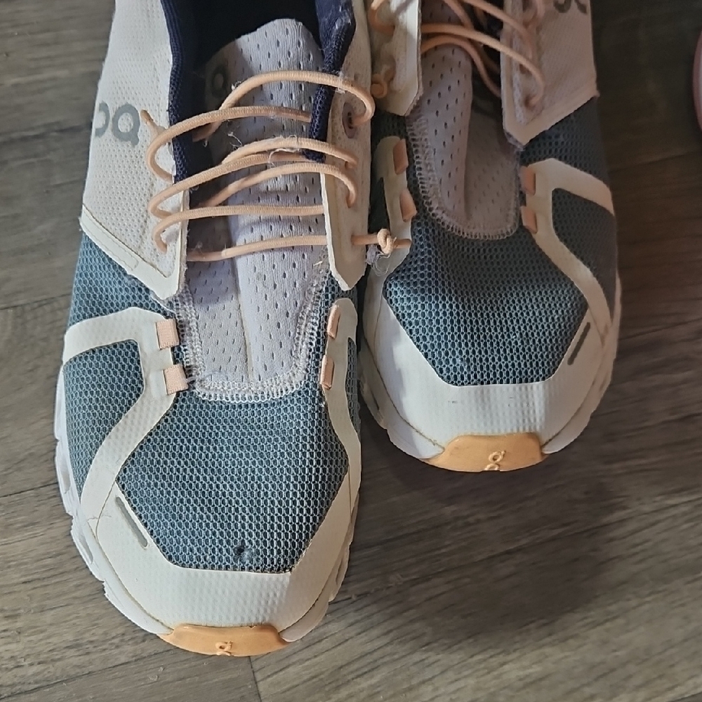 On Running - image 4